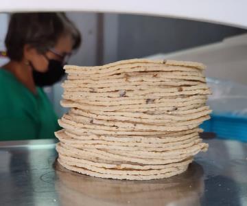 Clientes, los principales afectados ante el precio de la tortilla de maíz