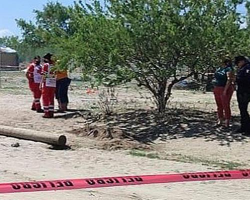 Muere hombre tras caerle encima un poste en San Pedro