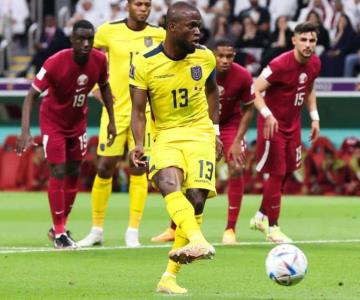 Ecuador vence a los anfitriones en partido inaugural de Qatar 2022