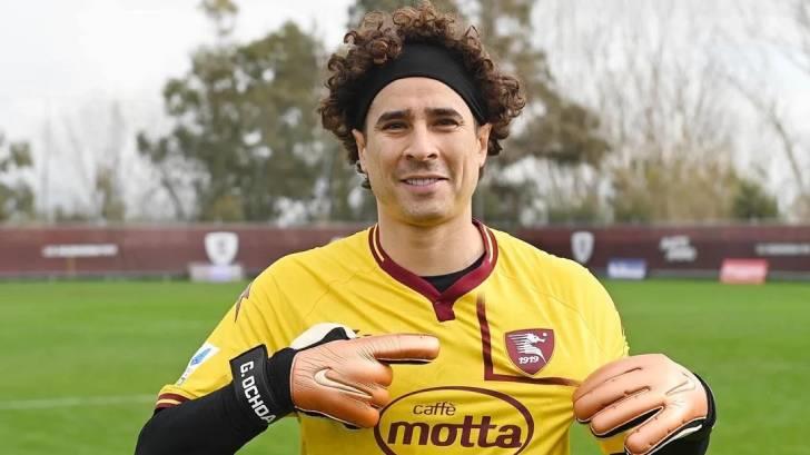 Memo Ochoa imbatible en el triunfo del Salernitana