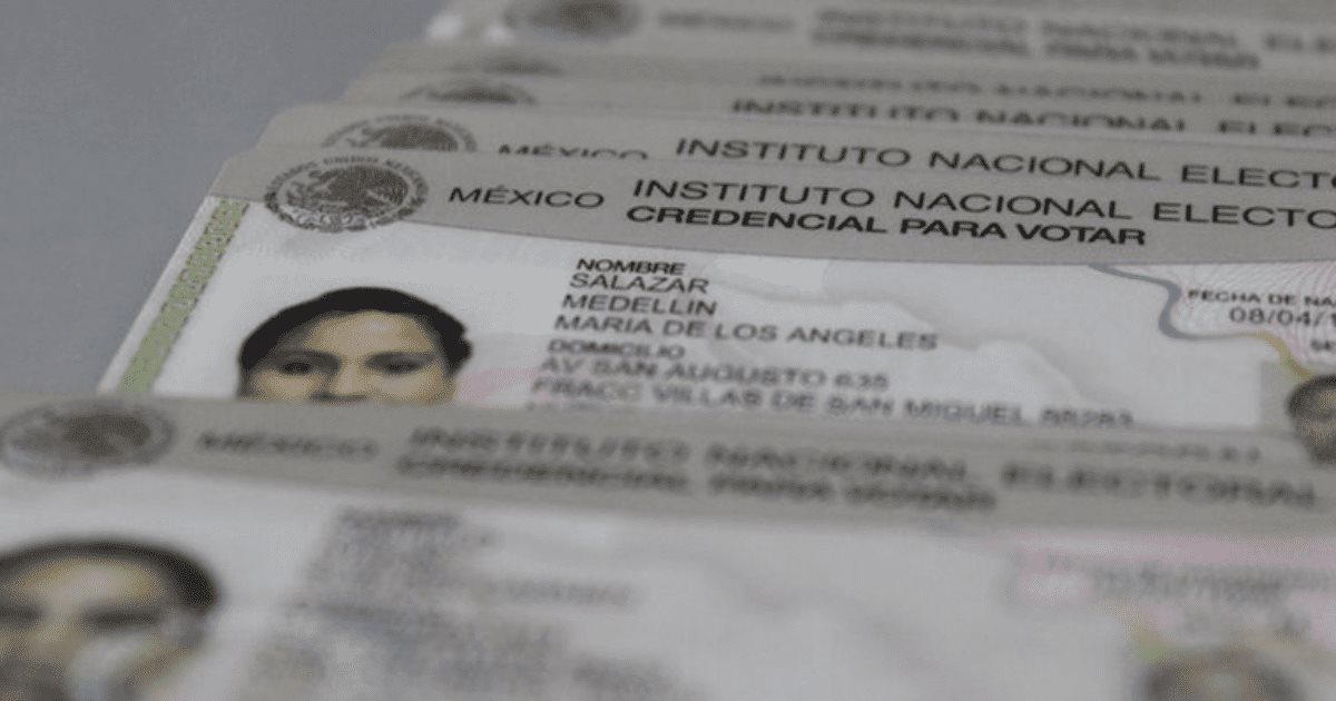 INE amplía horario de atención para tramitar la credencial de elector