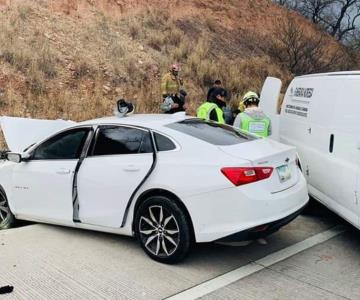 Fatal accidente en carretera Nogales-Ímuris deja 5 personas sin vida