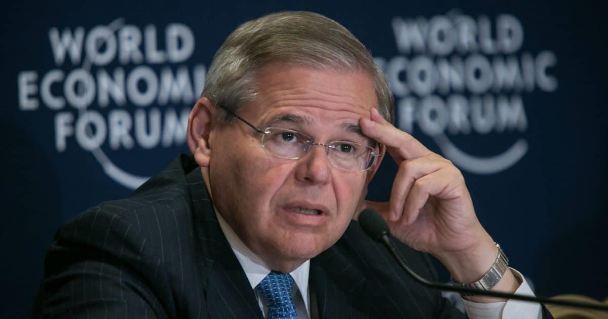 México va en dirección equivocada en seguridad: Bob Menendez