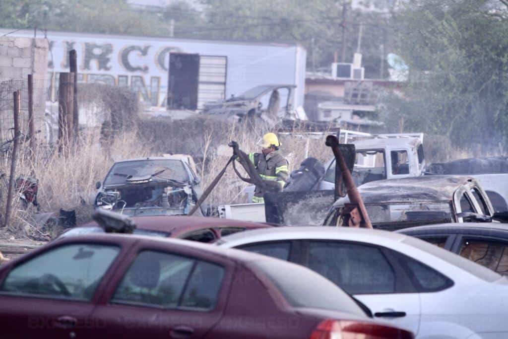 ¡Se incendio otro yunke! Ahora fue en Las Minitas