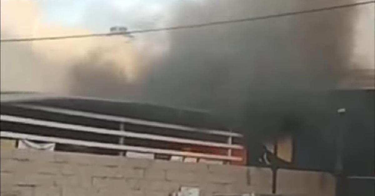 Bomberos sofocaron incendio de una taquería en colonia Modelo