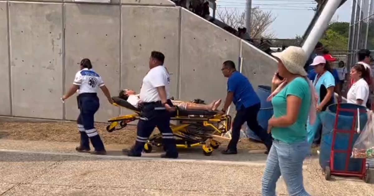 Jóvenes beibsolistas son hospitalizados por golpe de calor en Juegos Conade