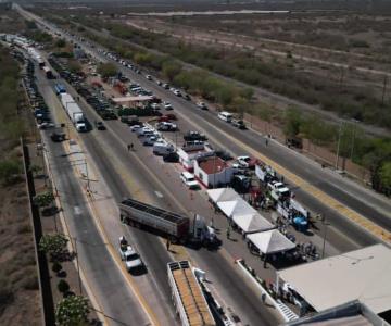 Levantan bloqueo de productores de trigo en carretera 15