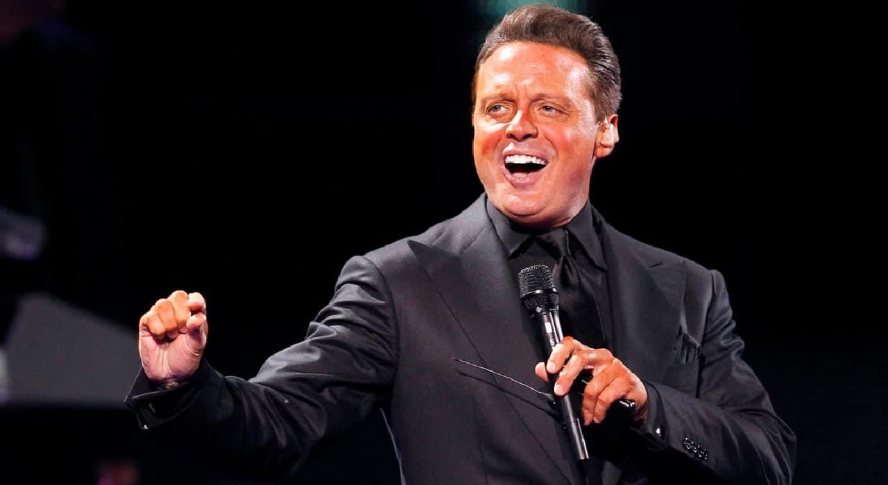 Anuncian nuevas fechas de Luis Miguel Tour 2023 en México