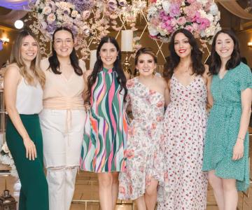 Recibe Jessica grandioso Bridal Shower