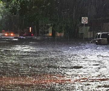 Cae primera tormenta moderada en Guadalajara; Provoca inundaciones