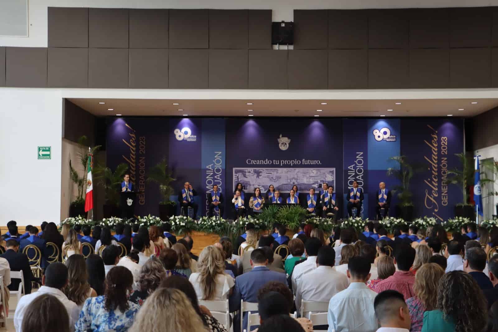 Culminan su educación profesional en el Tec de Monterrey