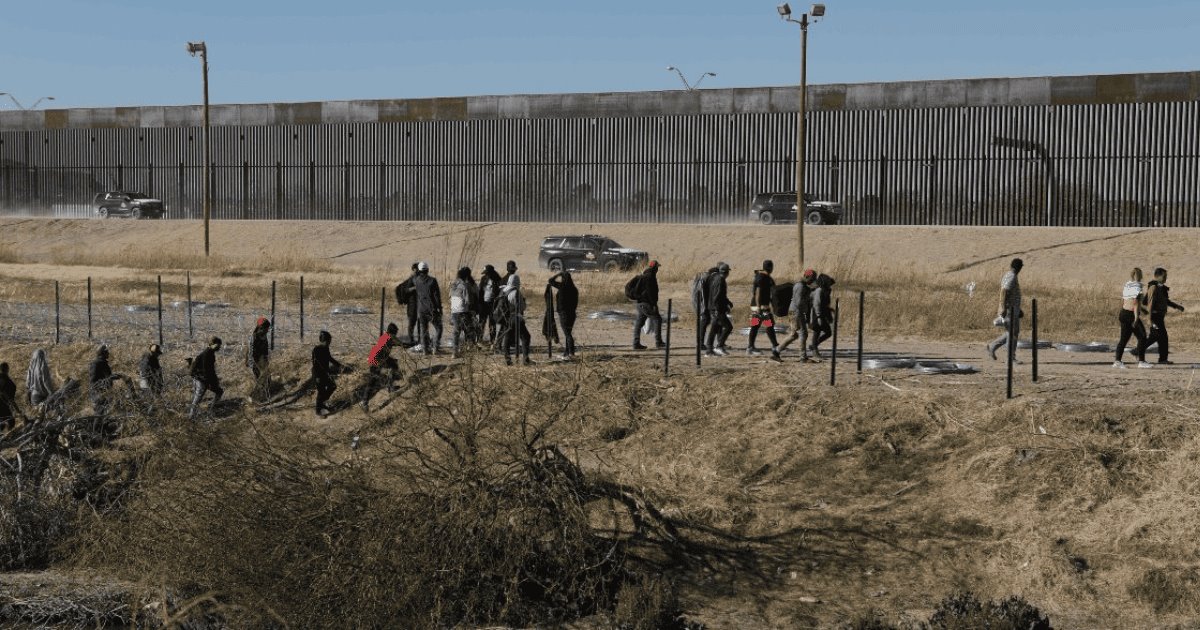 Más de cien indocumentados han muerto por el calor en la frontera