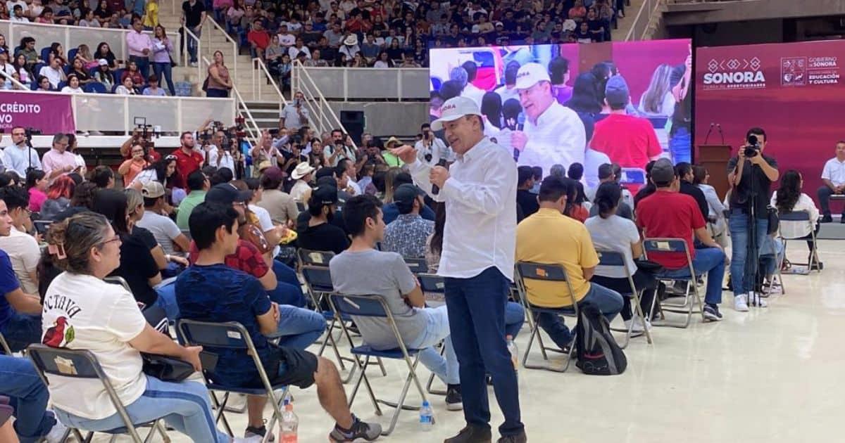 Benefician con becas a más de 5 mil estudiantes al sur de Sonora