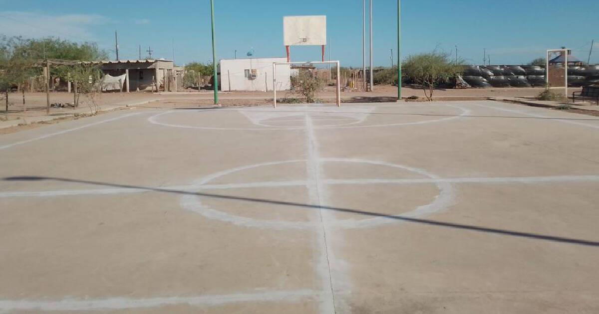 Gobierno de Sonora construirá una cancha deportiva en Desemboque