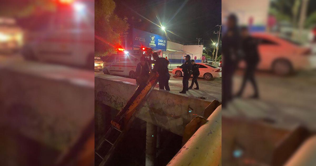 Rescatan a hombre en situación de calle lesionado debajo de un puente