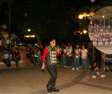 Gabriel dedica su vida a las payasadas como el payaso Silvano