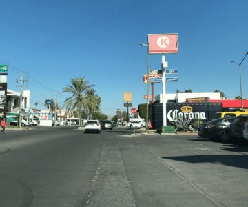 Herido de bala es auxiliado en tienda de conveniencia al poniente de Hermosillo