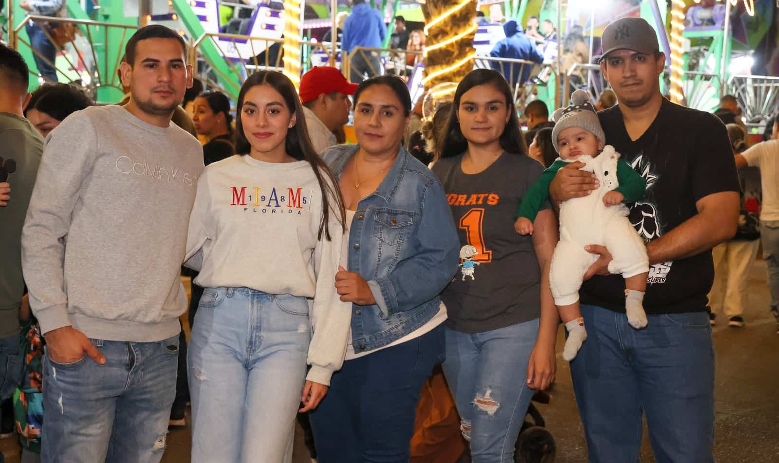 El espíritu navideño llega a Hermosillo En la Plaza Zaragoza