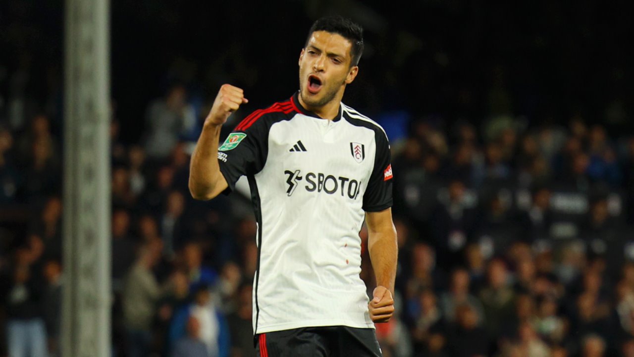 Raúl Jiménez anota en goleada de Fulham al West Ham