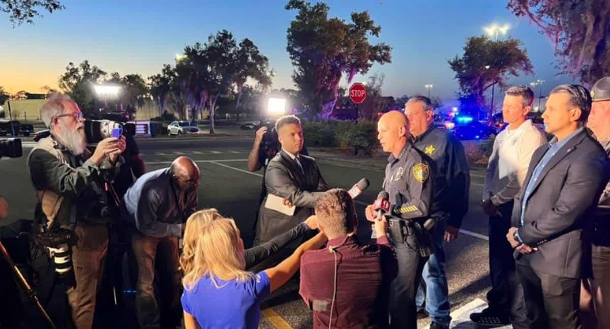 Tiroteo en centro comercial de Florida causa pánico