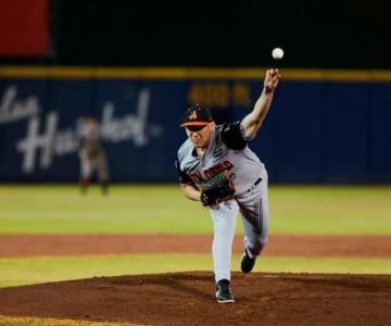 Naranjeros se llevan el segundo ante Águilas e igualan la serie