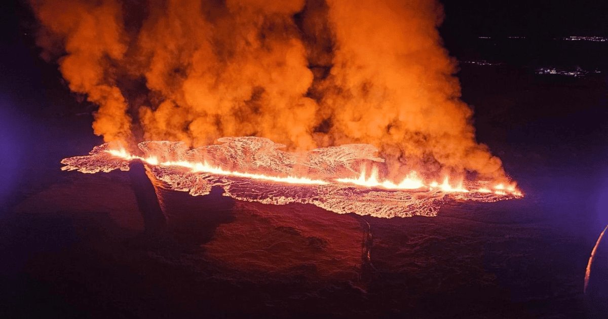 Nueva erupción volcánica en Islandia arrasa con casas a su paso