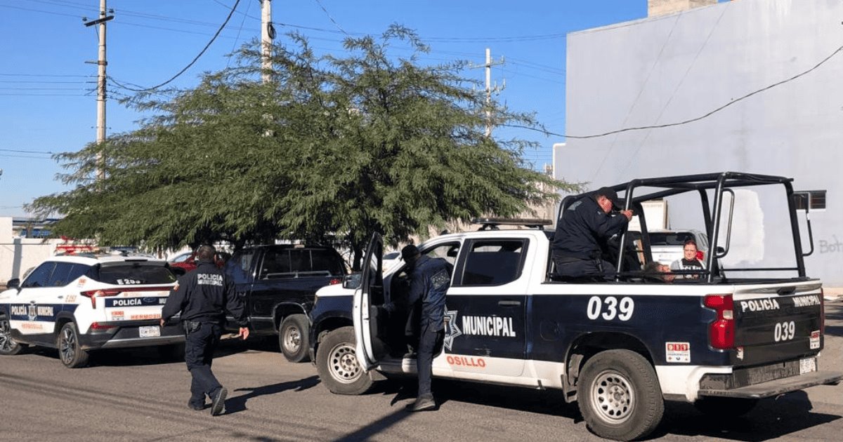 Mujer presenta crisis nerviosa en pleno centro de Hermosillo