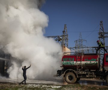 Turquía lanza ataques aéreos contra militantes kurdos en Irak y Siria