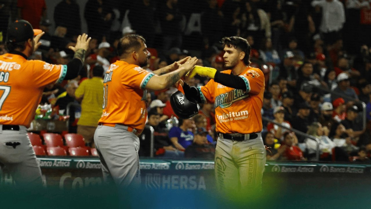 Naranjeros de Hermosillo se coloca a un juego de levantar el título 17