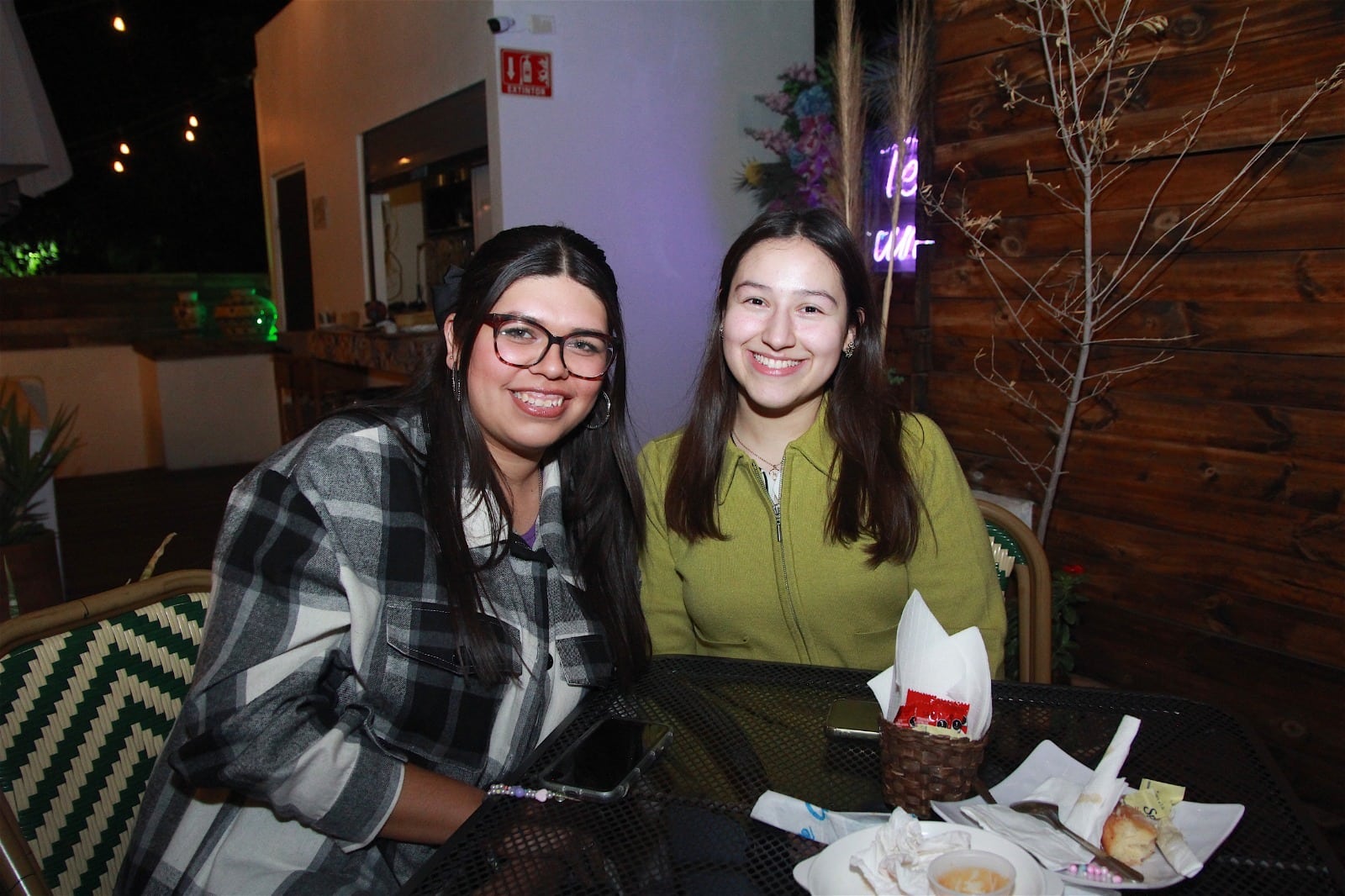 Comparten una velada especial en Casa Garmendia, Café y Churrería