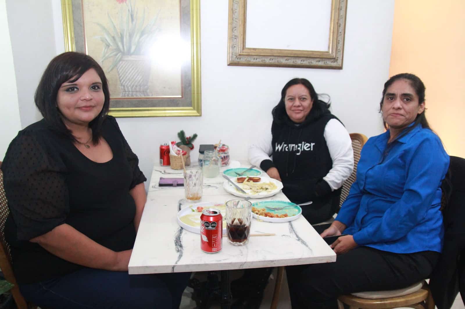 Comparten una velada especial en Casa Garmendia, Café y Churrería