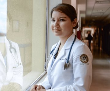 Garantizan plaza de internado a estudiantes de Medicina en Cajeme