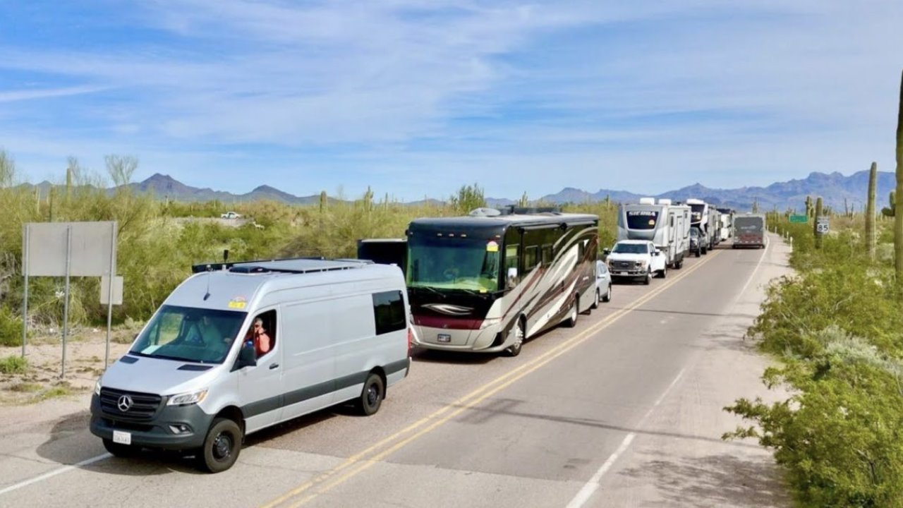 Llega primer caravana de turistas de Estados Unidos a Puerto Peñasco