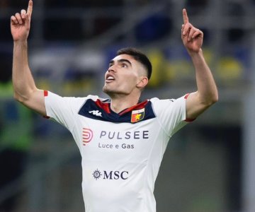 Johan Vásquez anota con el Genoa en la derrota 2-1 frente al Inter