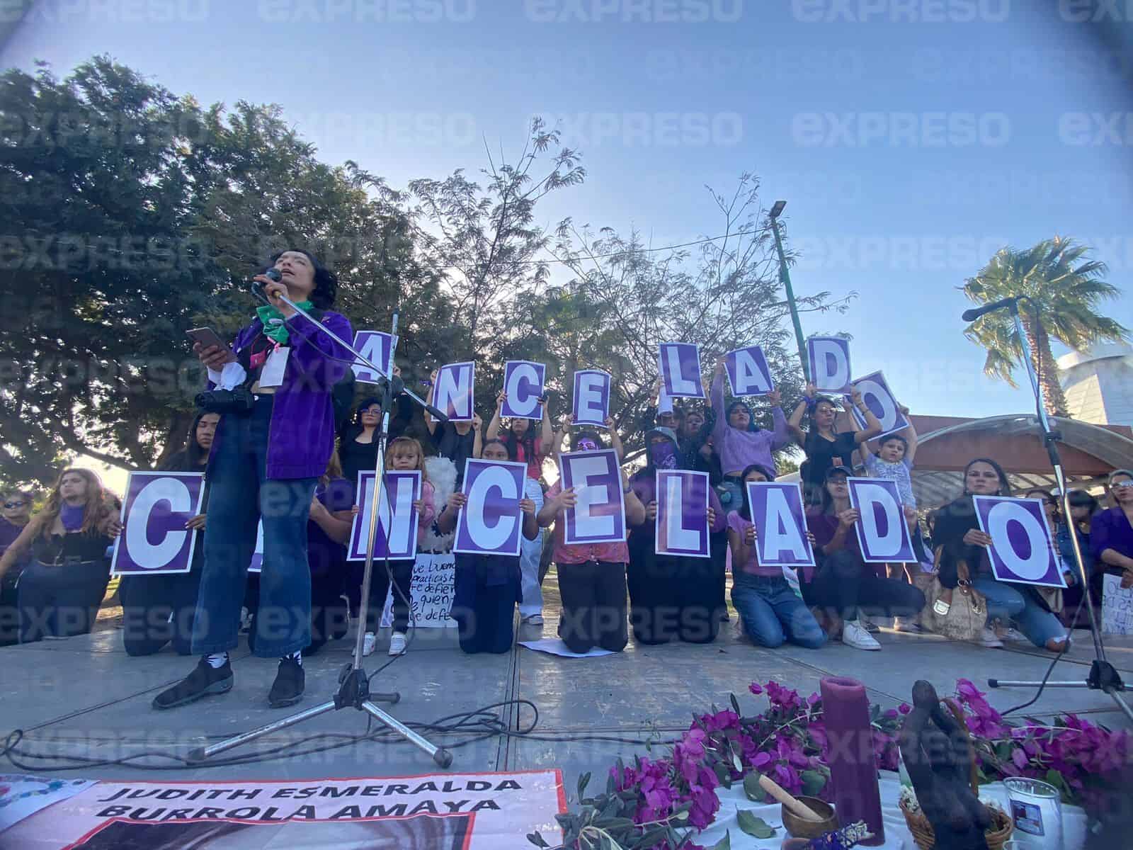 Mujeres en Sonora marchan por el 8M