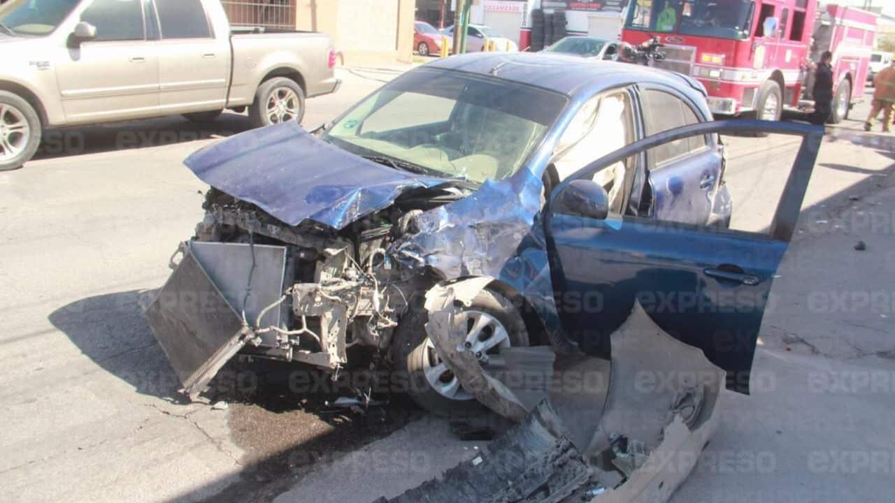 Choque en la colonia San Benito deja 4 personas lesionadas