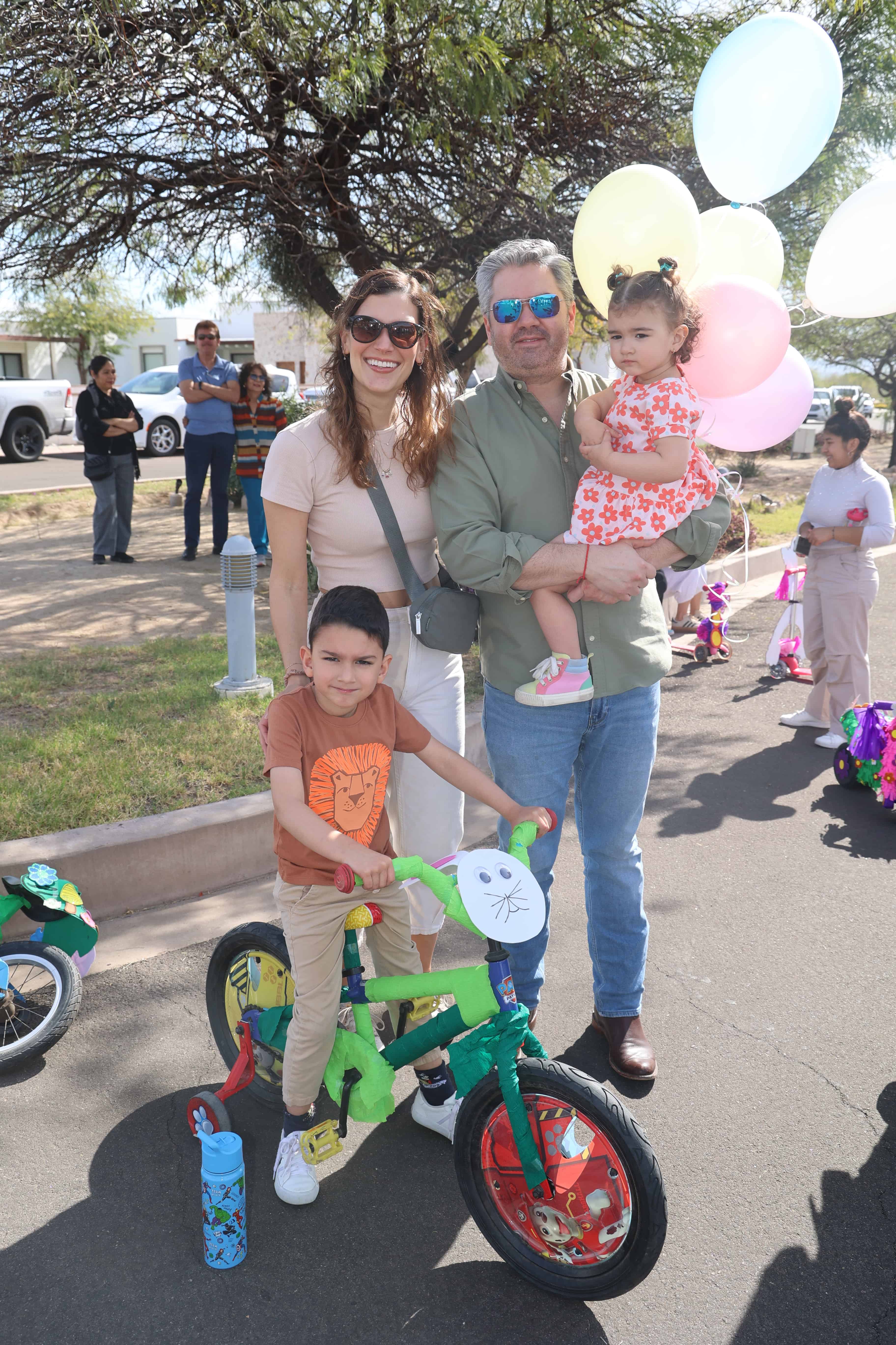 Desfile de la Primavera del preescolar Gioco