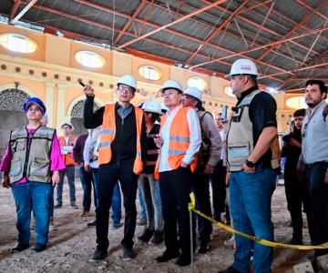 Gobernador supervisa la rehabilitación del Mercado Municipal de Hermosillo