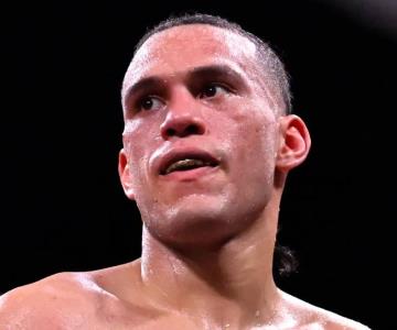 David Benavidez vuelve a arremeter contra el Canelo Álvarez