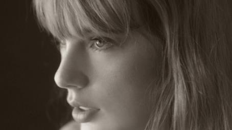 Taylor Swift lanzó su nuevo álbum doble: "The Tortured Poets Department"