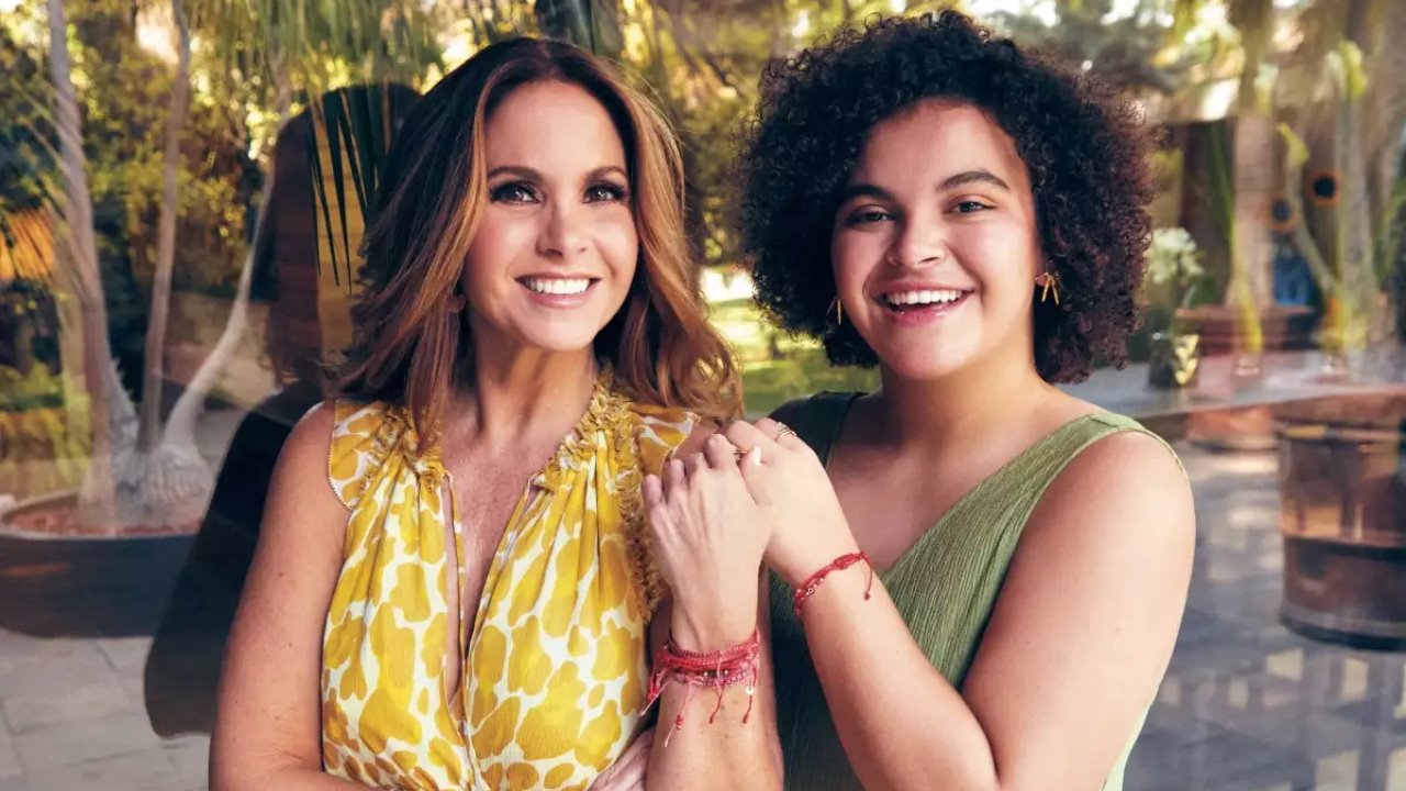 Son como las cucarachas: Lucero habla de los haters de su hija