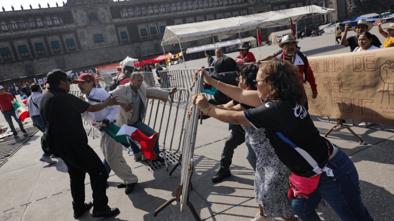 No estamos defendiendo a ningún partido político: CNTE