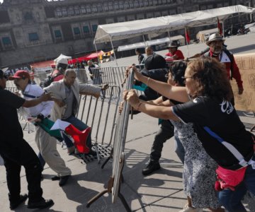 No estamos defendiendo a ningún partido político: CNTE