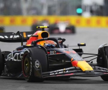 Checo Pérez abandona el GP de Canadá 2024 tras choque contra muro