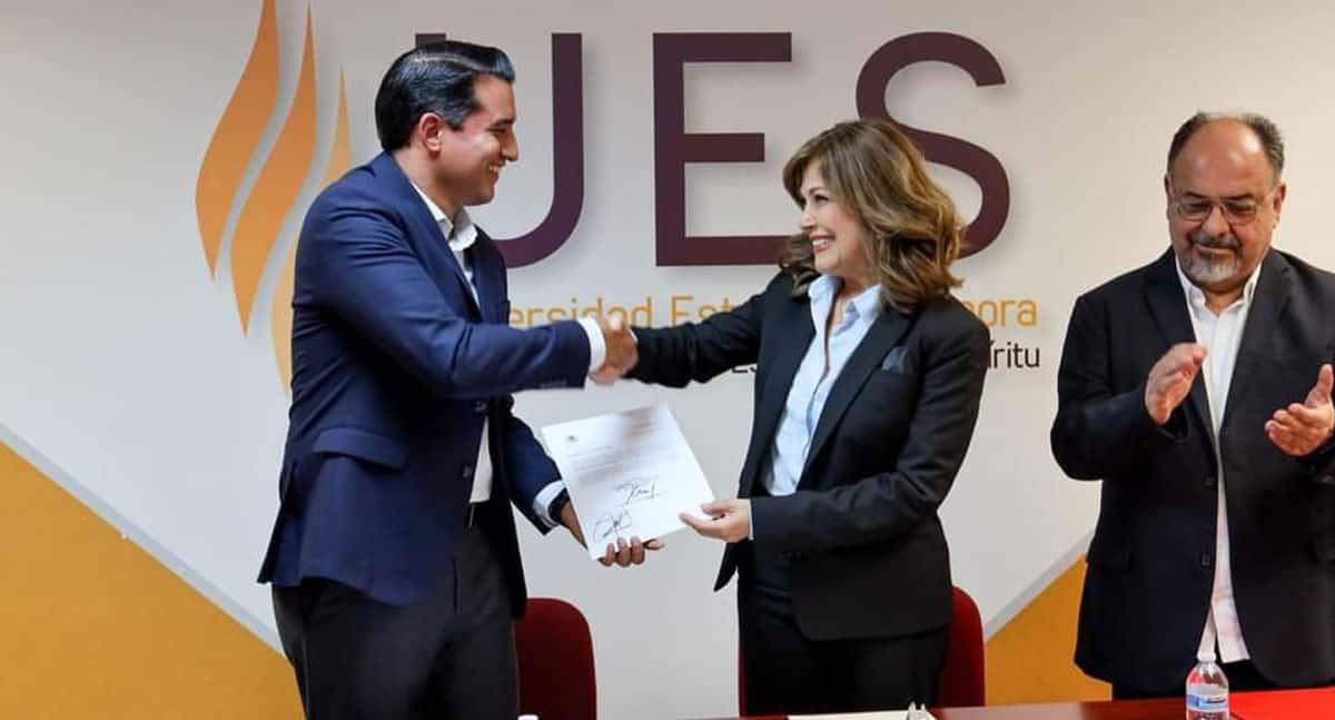 Martha Patiño nombrada primera rectora de la Universidad Estatal de Sonora