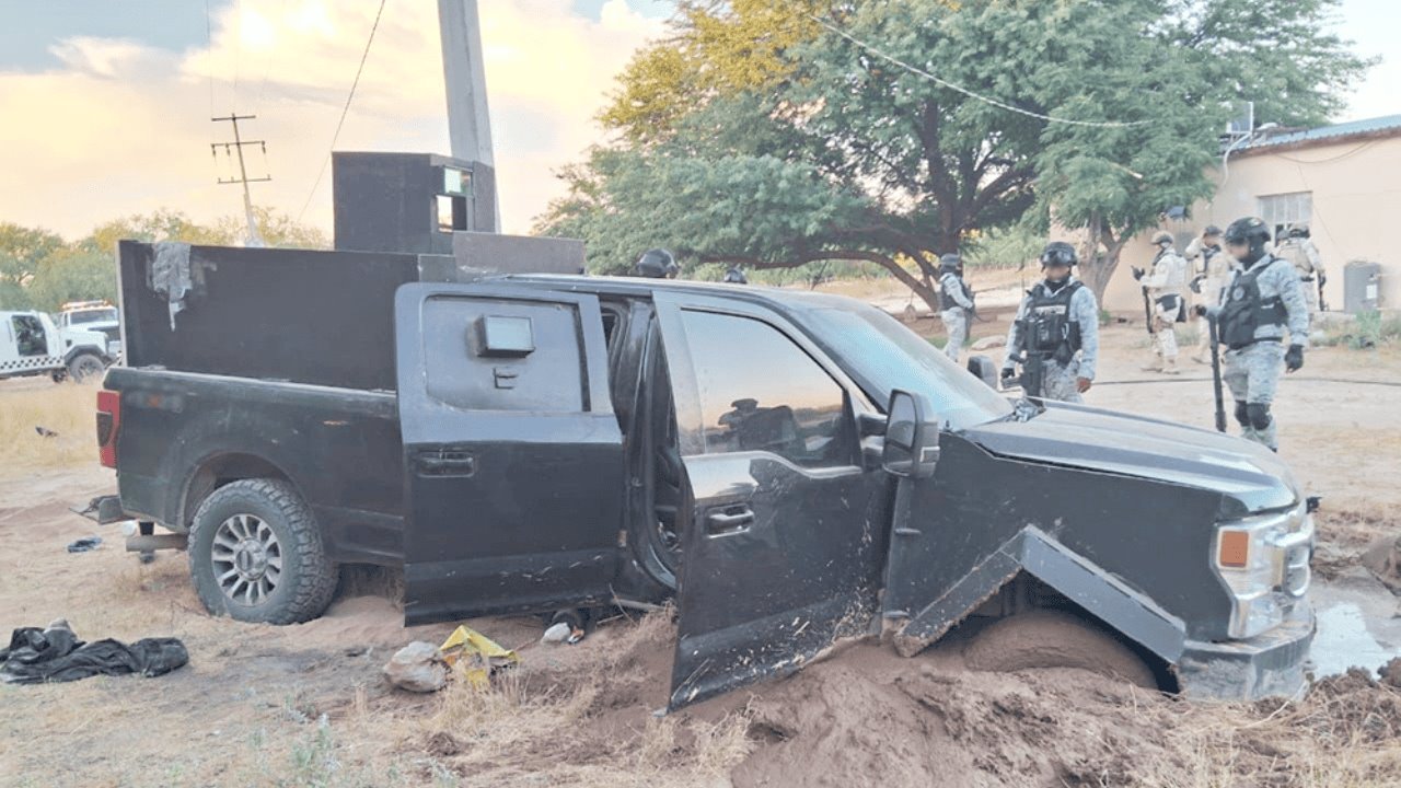 Aseguran más de 6 mil cartuchos y armas largas