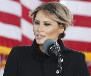 Melania Trump llama a superar el odio tras atentado contra Donald Trump