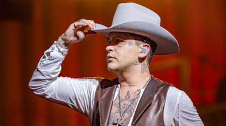 Rematan boletos para conciertos de Christian Nodal en EU por pocas ventas