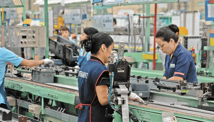 ¿Trabajas el lunes? Cuánto te deben pagar si no descansas en día festivo