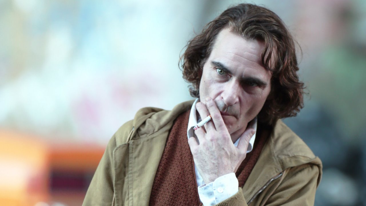 Joaquin Phoenix desata indignación en Hollywood tras abandonar cinta